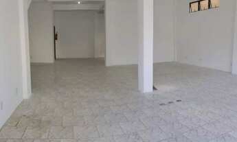 Imagem 3: 3 dormitórios, 1 suítes, 2 banheiro, 290M² de Área Total