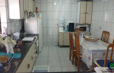 Imagem 3: 7 dormitórios, 2 suíte, 4 banheiro, 2 vagas na garagem, 300M² de Área Construída