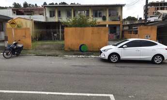 Imagem: 2 dormitórios, 250M² de Área Construída