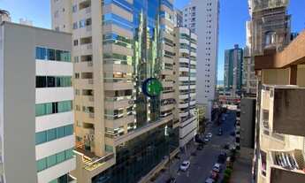 Imagem: 4 dormitórios, 2 suíte, 3 vagas na garagem