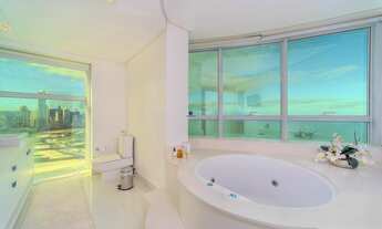 Imagem: 4 dormitórios, 4 suíte, 5 banheiro, 5