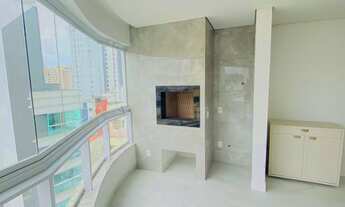 Imagem 3: 3 dormitórios, 3 suíte, 4 banheiro, 2 vagas na garagem, 120M² de Área Construída