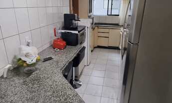 Imagem 2: Apartamento a 200m do mar, 3 dormitórios, sacada com churrasqueira