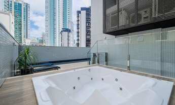 Imagem: 4 dormitórios, 4 suíte, 3 vagas na garagem