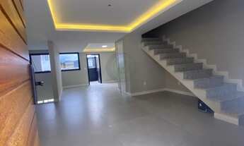 Imagem 6: SOBRADO NOVO 3 SUITES ESTAR JANTAR LAVABO PISCINA 2 VAGAS