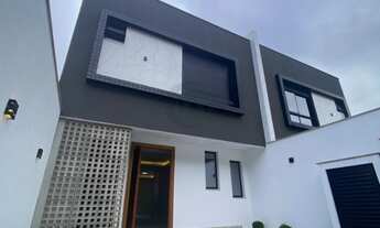 Imagem 3: SOBRADO NOVO 3 SUITES ESTAR JANTAR LAVABO PISCINA 2 VAGAS