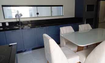 Imagem 3: SOBRADO 3 SUITES, FINAMENTE MOBILIADO COM VAGAS PARA 4 CARRO