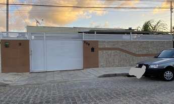 Imagem: Casa à venda em João Pessoa-PB, bairro