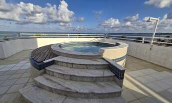 Imagem: Cobertura com piscina, frente mar