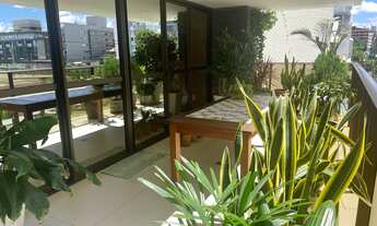 Imagem 2: 4 dormitórios, 4 suíte, 3 vagas na garagem, 234M² de Área Construída, 190M² de Área Total