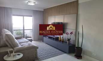 Imagem 2: Apto pronto para morar no Caribe Vianelo, 3 dorms sendo 1 suíte, varanda, 2 vagas de garag