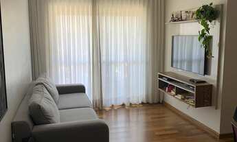 Imagem: Apto em andar alto, sol da manhã e vista