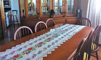 Imagem 7: Venha morar em uma linda casa de esquina de 271 m² possuindo 4 dormitórios sendo 02 suítes