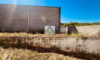 Imagem 3: Galpão Comercial de 800m² à Venda em Dutra, Lavrinhas-SP: Oportunidade Imperdível!