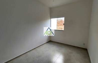 Imagem 2: Casa à venda em Cruzeiro-SP, bairro Jardim Paraíso: 2 quartos, 1 sala, 1 banheiro, 1 vaga