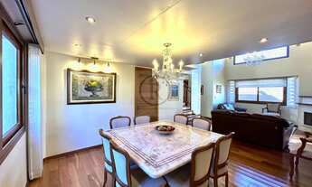 Imagem 5: Oportunidade. R$1.980.000,00. Casa super aconchegante, com amplo terreno e altíssimo padrã