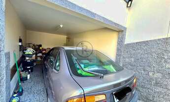 Imagem 4: Sobrado 3 dormitórios, sendo um suíte, com edícula e quintal no Pilarzinho