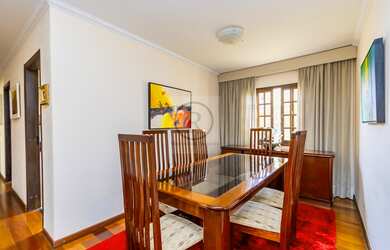 Imagem 5: Imperdível. Apenas R$ 980 mil. Casa térrea 4 dormitórios, 5 vagas no Capão da Imbuia