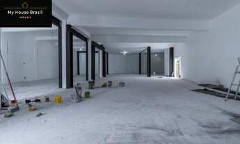 Imagem 7: Galpão Comercial para Locação na Vila Nilo, São Paulo-SP: 420m² e 2 Banheiros!