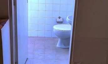 Imagem 3: Casa Espaçosa na Vila Gustavo: 2 Quartos, 1 Suíte, 3 Salas, 2 Banheiros, 2 Vagas de Garage