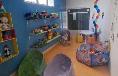 Imagem 2: 3 dormitórios, 1 suítes, 1 vaga na garagem, 90M² de Área Construída