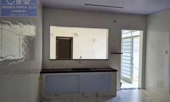 Imagem: Imóvel comercial na região central reformado