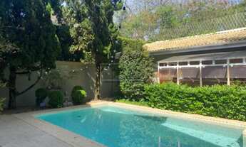 Imagem 2: Casa à venda em Alto de Pinheiros 435m² com 3 suítes e 2 Vagas