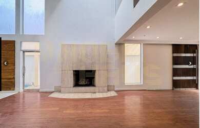 Imagem 3: Excelente casa à venda com 3 dorms sendo 1 suíte 2 vagas de garagem 350m² no Jardim Pauli