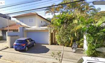 Imagem: Casa à venda com 3 dorms 2 banheiros, 222m²