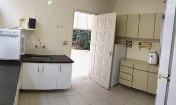 Imagem 5: Casa com 4 dormitórios 1 suíte com armários embutidos 4 vgs 269m² à venda ou locação, no b