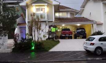 Imagem: SOBRADO PARA VENDER NO CONDOMÍNIO ARUJÁ