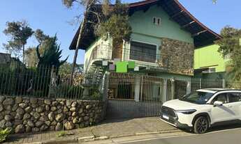 Imagem: CASA ESTILO RETRÔ PARA VENDER NO CONDOMÍNIO