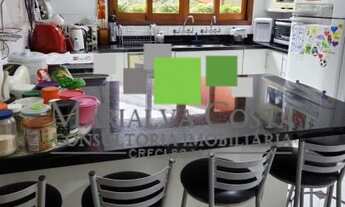 Imagem 6: SOBRADO COM ARQUITETURA CONTEMPORÂNEA PARA VENDER NO CONDOMÍNIO ARUJAZINHO I II III!