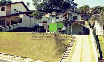 Imagem 2: SOBRADO COM ARQUITETURA CONTEMPORÂNEA PARA VENDER NO CONDOMÍNIO ARUJAZINHO I II III!