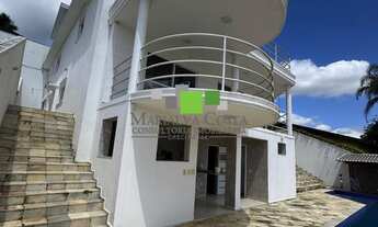 Imagem 7: MANSÃO EM ARUJÁ PARA VENDER NO CONDOMÍNIO ARUJAZINHO III!