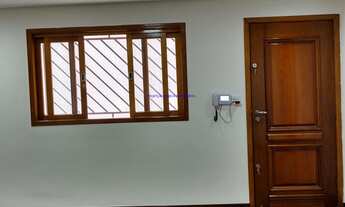 Imagem 6: Casa Sobrado com 150m², Piso superior: 2 suítes (uma das suítes possuí sacada), 1 quarto