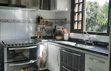 Imagem 4: Linda casa 04 dormitórios 02 vaga de garagem em Barueri Parque das Esmeralda