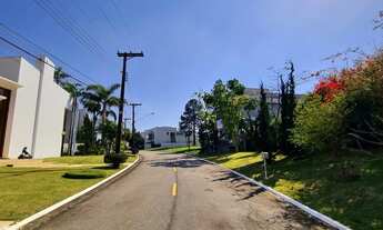 Imagem 6: Belíssima casa a venda na Aldeia da Serra / Residencial Morada dos Lagos
