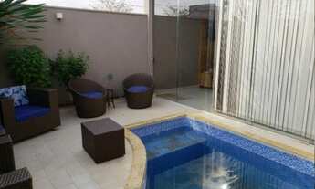 Imagem 2: 3 dormitórios, 2 suíte, 5 banheiro, 4 vagas na garagem