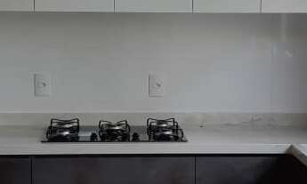 Imagem 2: Casa com fino acabamento, totalmente reformada no Cond. Damha IV