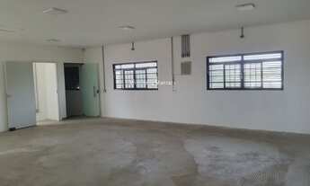 Imagem 3: Sala comercial no bairro Mançor Daud - Excelente localização