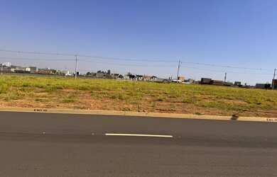 Imagem 2: Terreno à venda no Quinta do Lago 2, São José do Rio Preto-SP