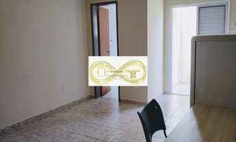 Imagem: Kitnet semi mobiliada, próximo da entrada