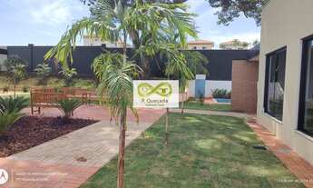 Imagem 5: Oportunidade única de adquirir um terreno com 445,39m2 de área, perfeito para construir a