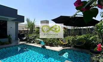 Imagem 7: Venha se encantar com essa incrível casa de alto padrão!