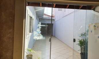 Imagem: Ampla Casa, garagem para 5 carros, 3 dormitórios