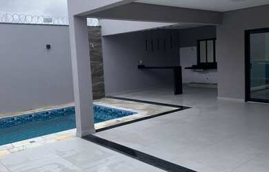 Imagem 3: Casa com piscina e terreno inteiro no Jardim Santa Lucia