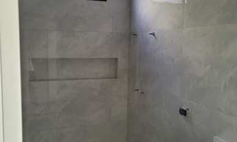 Imagem 7: CASA COM PISCINA NO MENEGHETTI 2