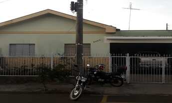Imagem: CASA NO BAIRRO SANTA RITA COM PONTOS COMERCIAIS