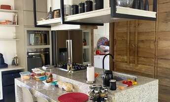 Imagem 2: Casa de alto padrão, com 3 suítes no condomínio Morada do Verde